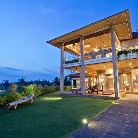 Villa Fleur Deluxe Tropical Bungalows Near Canggu Padel