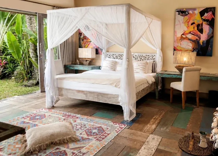 Fleur Deluxe Tropical Near Canggu Padel デンパサール