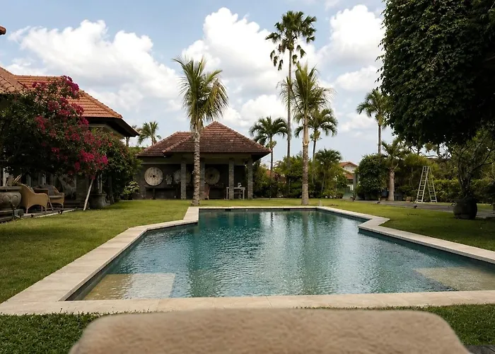 Fleur Deluxe Tropical Near Canggu Padel * デンパサール
